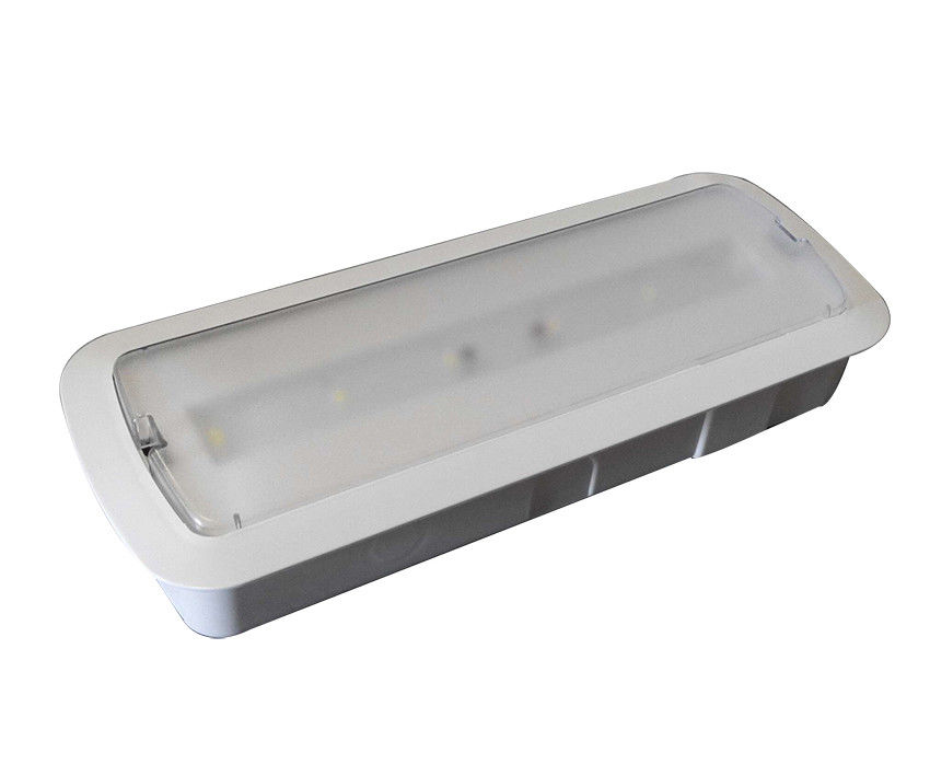 220V 240V Wpuszczane w ścianę, zasilane bateryjnie, ładowalne światło awaryjne z zapasem baterii 50Hz 60Hz